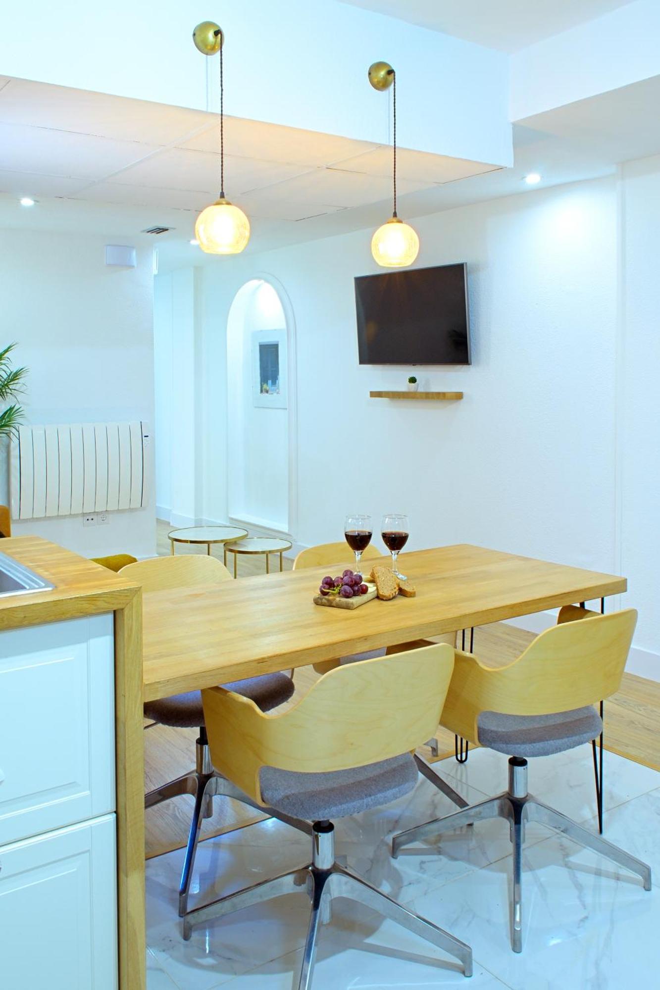 Apartment Abal - Market